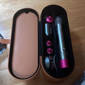 Dyson Airwrap™ Complete Styler – for Multiple Hair Types and Styles Gift Edition